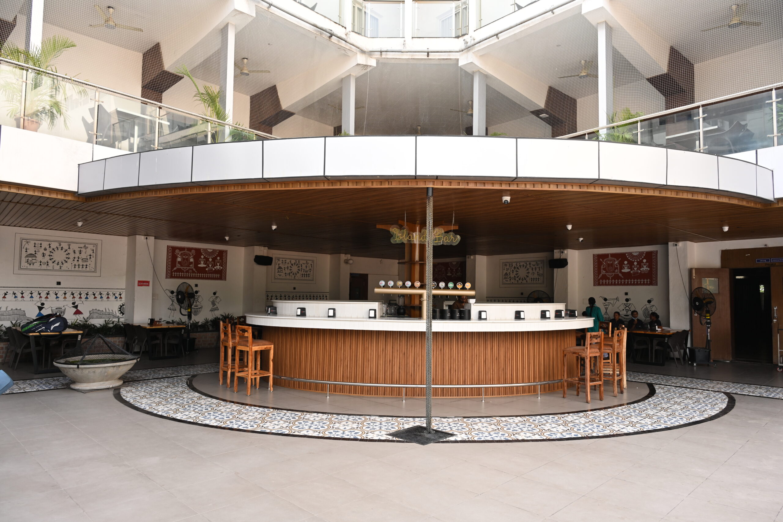 HBCC Island Bar & Commune